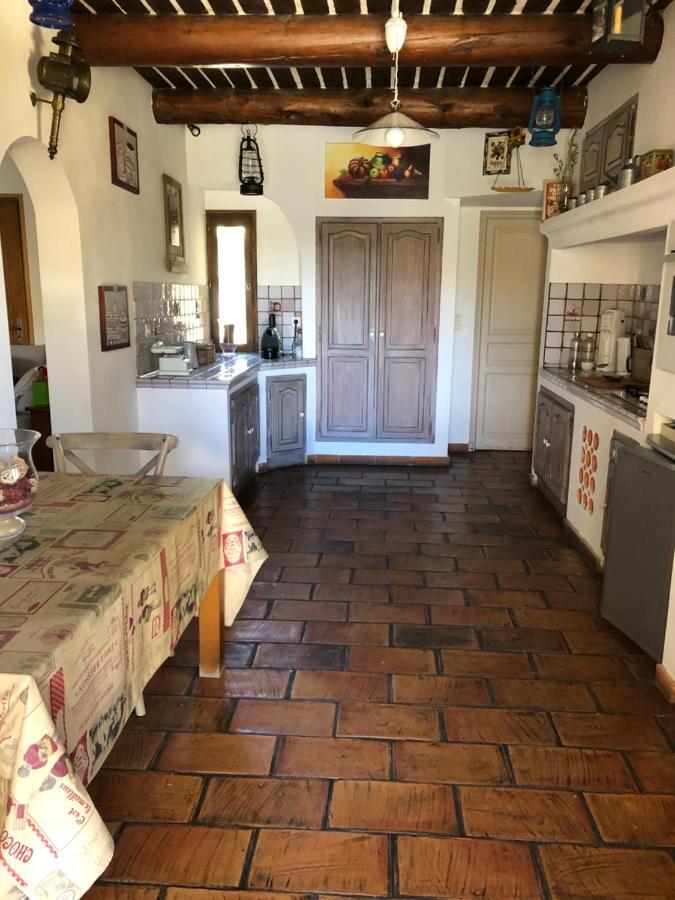 Villa Dans Le Luberon A 2 Km De Lourmarin Lauris Exterior photo